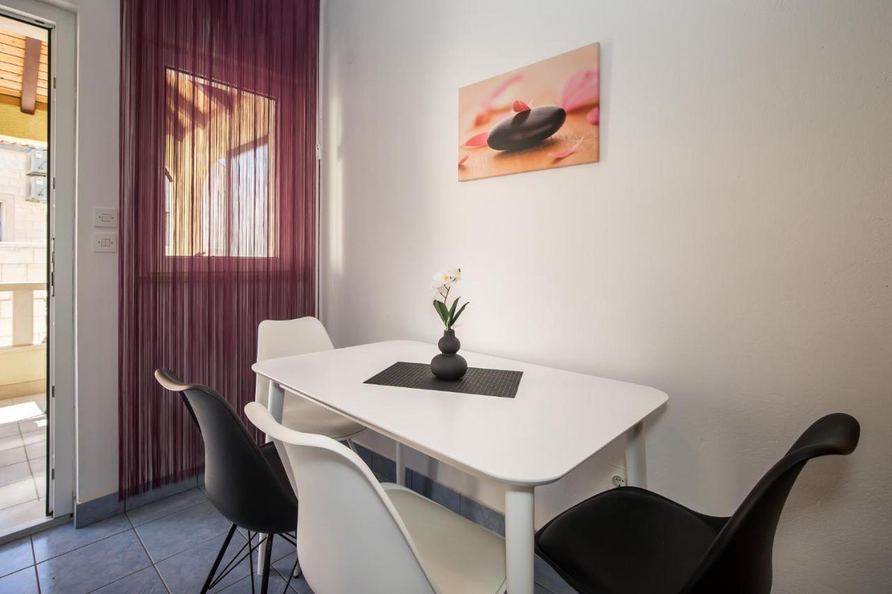 Apartmani Filipic Bol Exteriér fotografie