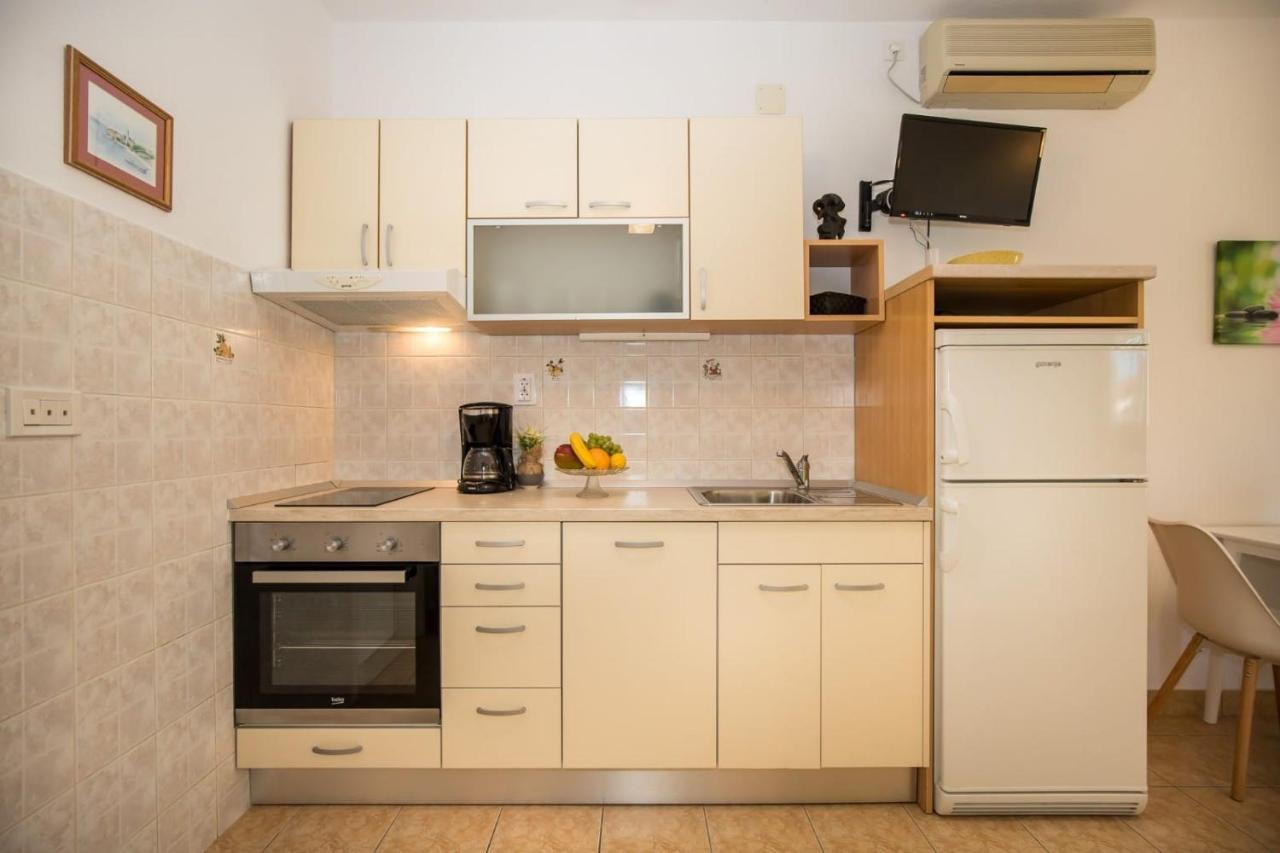 Apartmani Filipic Bol Exteriér fotografie
