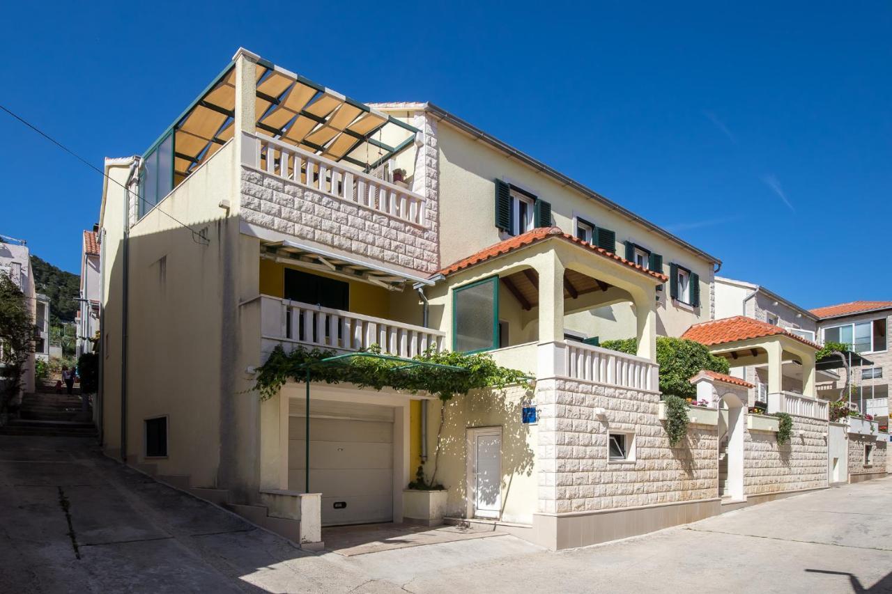 Apartmani Filipic Bol Exteriér fotografie